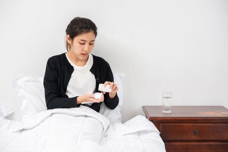 Với Amiodarone dạng viên nén, người bệnh nên dùng thuốc sau bữa ăn