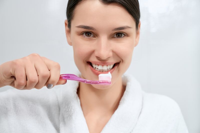bài thuốc dân gian trị hôi miệng 