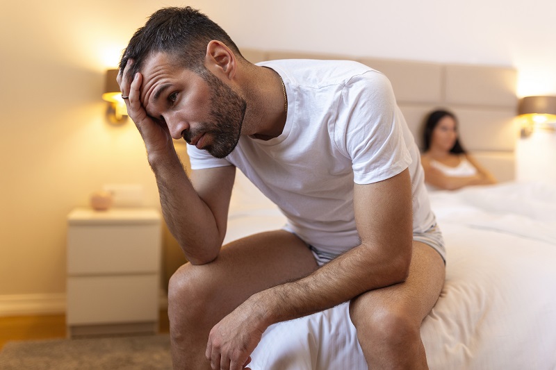 Nam giới bị rối loạn cương dương dễ đi kèm mất hứng thú tình dục