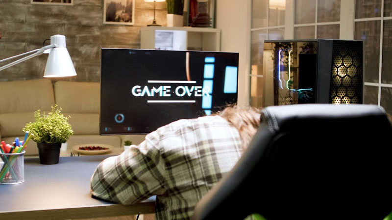 Nghiện game lâu dài dễ làm ảnh hưởng đến sức khỏe thể chất và tinh thần