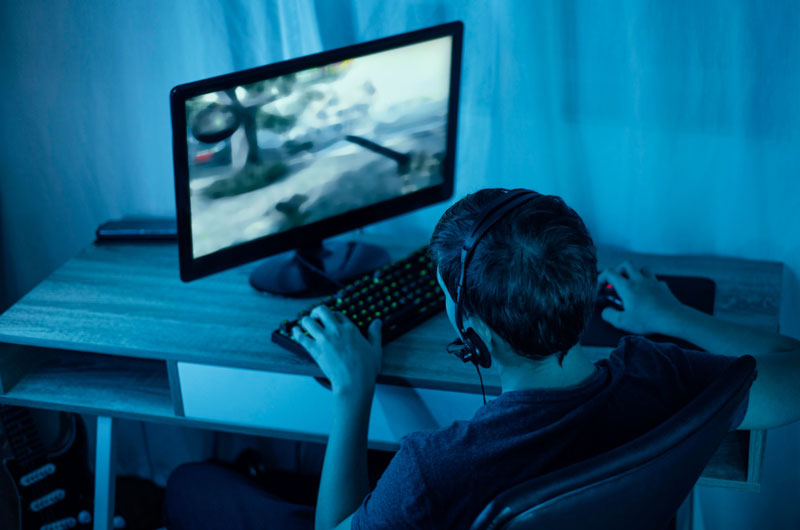 Trẻ em thiếu sự quan tâm từ gia đình là đối tượng có nguy cơ nghiện game cao nhất
