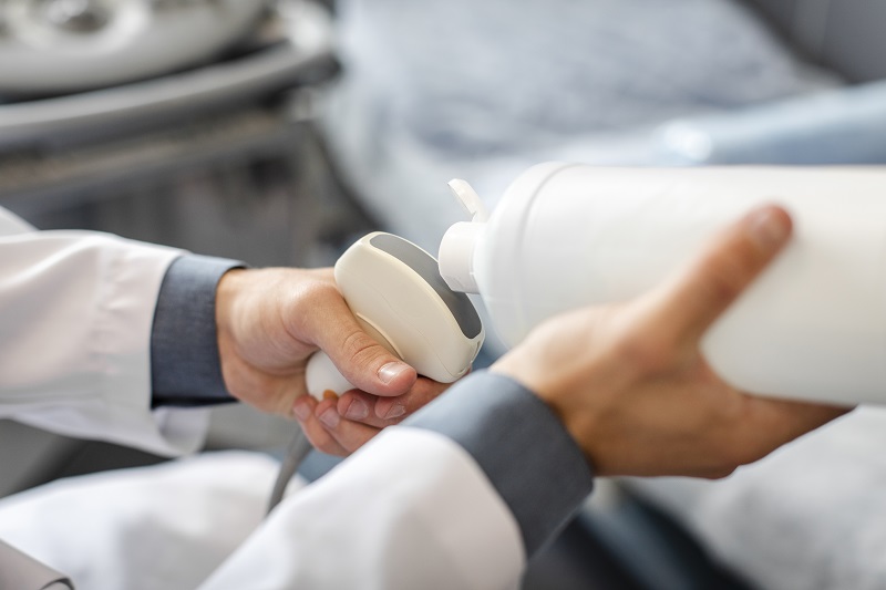 Siêu âm thường được chỉ định đầu tiên trong chẩn đoán viêm gân chân