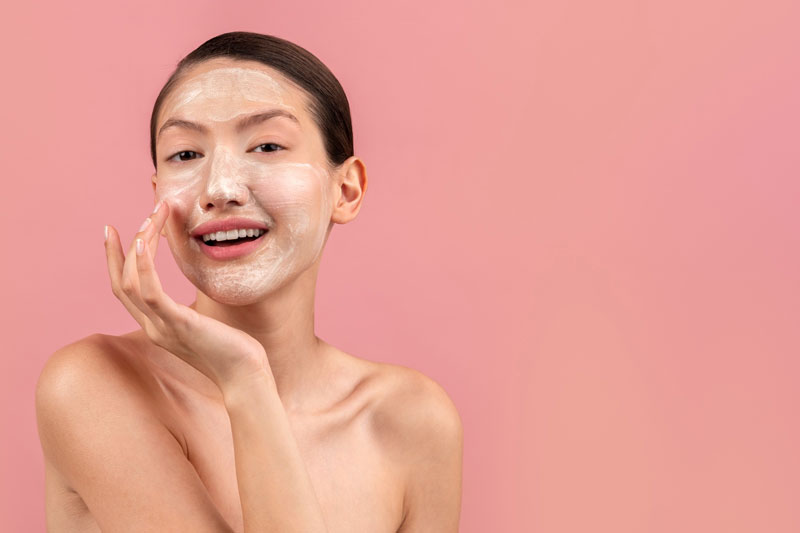 Làm sạch da kỹ lưỡng là cách tốt nhất để phòng ngừa các loại mụn