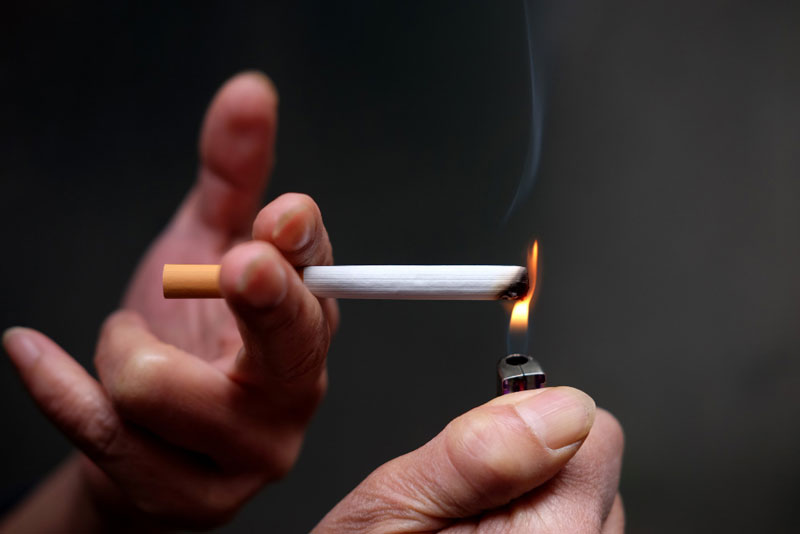 Người có thói quen sử dụng thuốc lá nên làm xét nghiệm CYFRA 21-1 