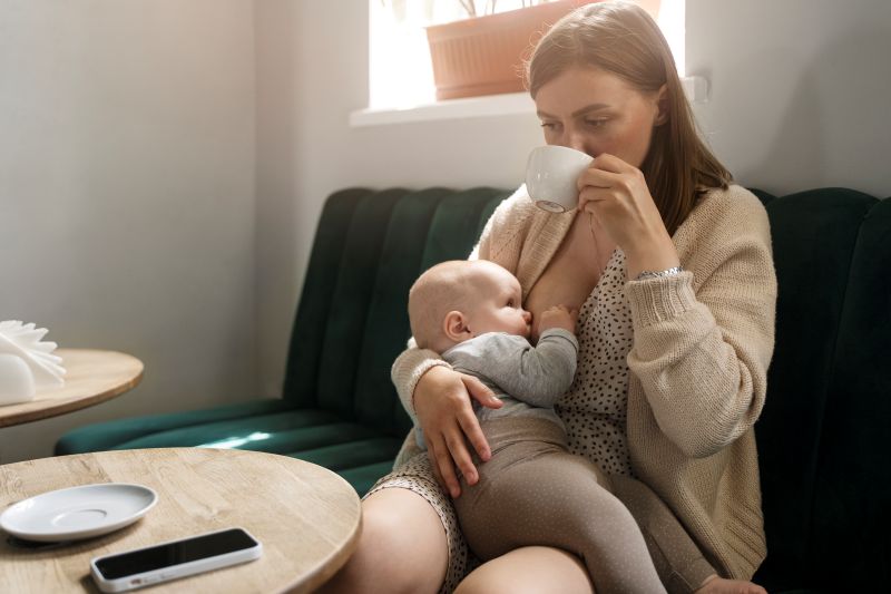 Sản phụ bị tiểu đường sau sinh không nên ăn vải