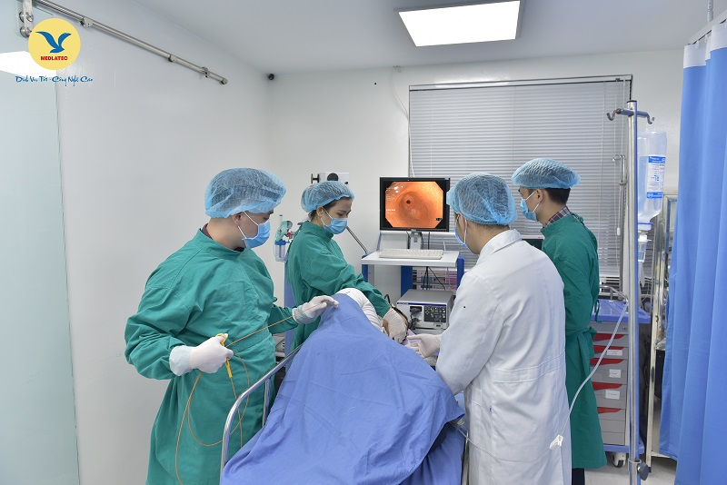 Nội soi tiêu hóa kết hợp với các xét nghiệm chuyên sâu giúp chẩn đoán chính xác bệnh lao ruột