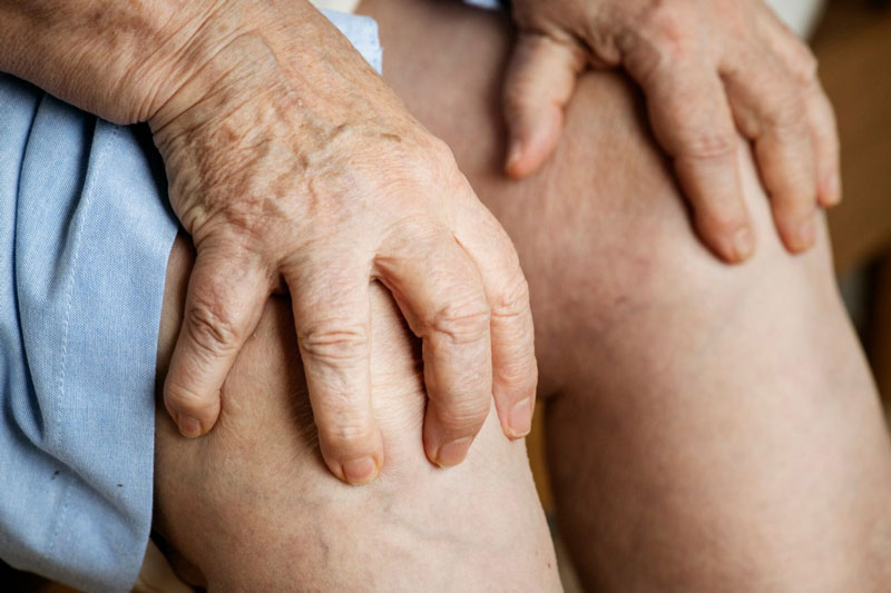 Người bệnh lo lắng không biết bị bệnh gút sống được bao lâu