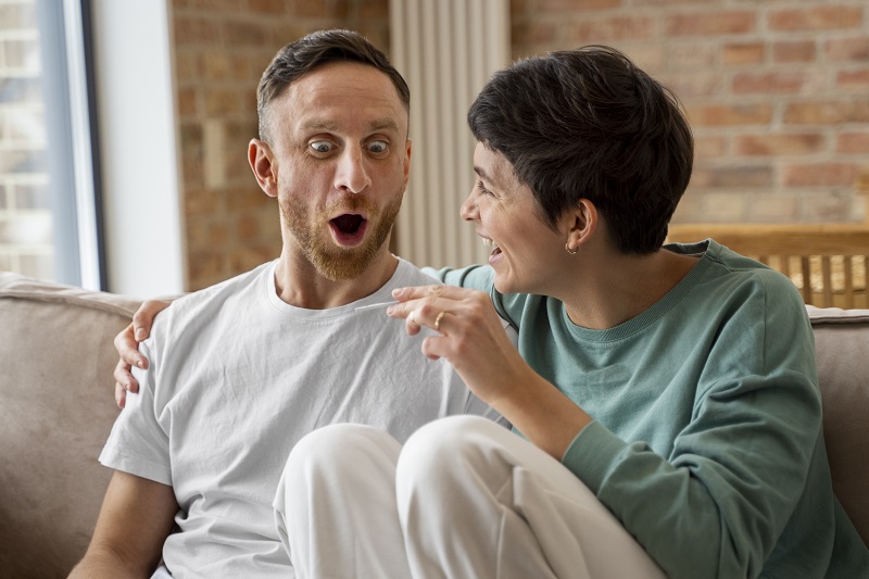 Sự hỗ trợ nhiệt tình của người thân giúp tăng khả năng hồi phục ngôn ngữ cho bệnh nhân đột quỵ