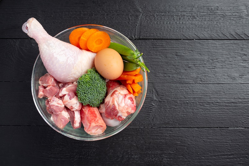 Chị em nên ăn đa dạng thực phẩm sau khi chuyển phổi