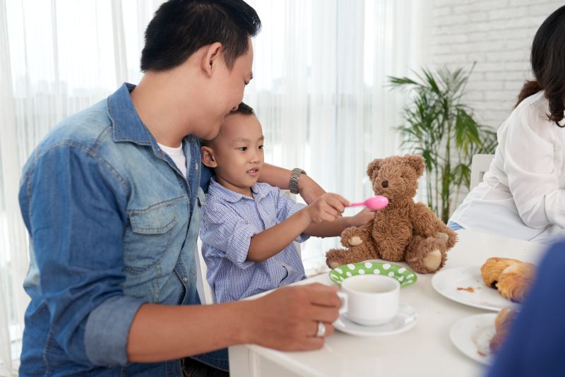 Cha mẹ nên cho bé uống men vi sinh BioAmicus trước khi ăn khoảng 30 phút hoặc sau khi ăn xong 1 tiếng.