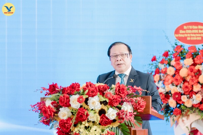 PGS.TS.BSCC Nguyễn Quốc Dũng khẳng định ISO 15189:2022 là “hộ chiếu chất lượng”, tạo điều kiện thuận lợi để kết quả chẩn đoán hình ảnh của MEDLATEC được ghi nhận và sử dụng rộng rãi hơn trong hoạt động chuyên môn
