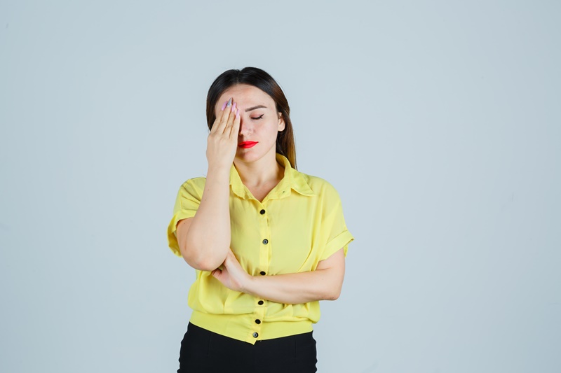 Hoa mắt, chóng mặt là vấn đề có thể gặp phải sau khi thực hiện thủy châm