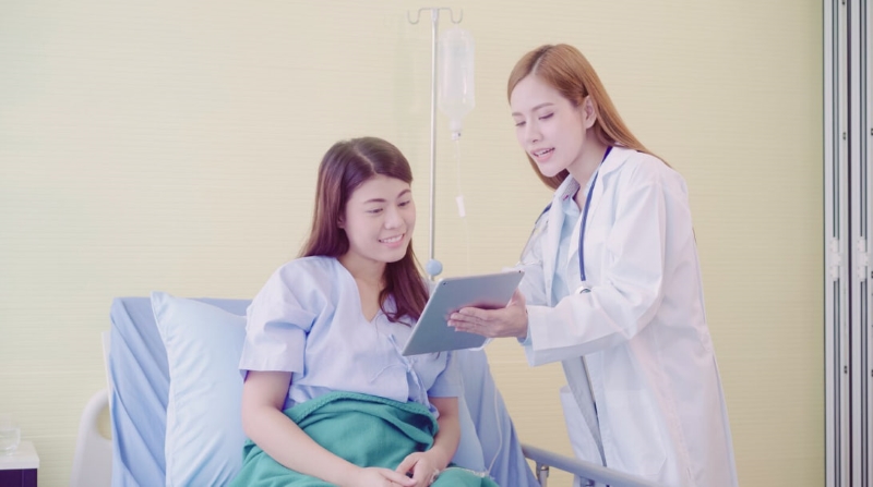 Việc truyền đạm cần được bác sĩ chỉ định và theo dõi chặt chẽ để đảm bảo an toàn
