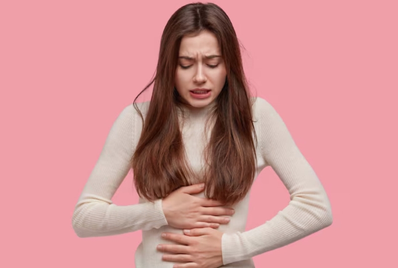 Thói quen sinh hoạt là một trong các yếu tố gây nên chứng trào ngược dạ dày