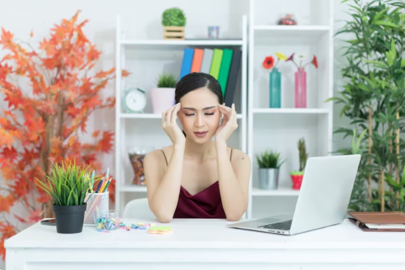 Việc kiểm soát căng thẳng hỗ trợ tốt quá trình cải thiện tình trạng người nóng bừng nhưng không sốt ở nữ
