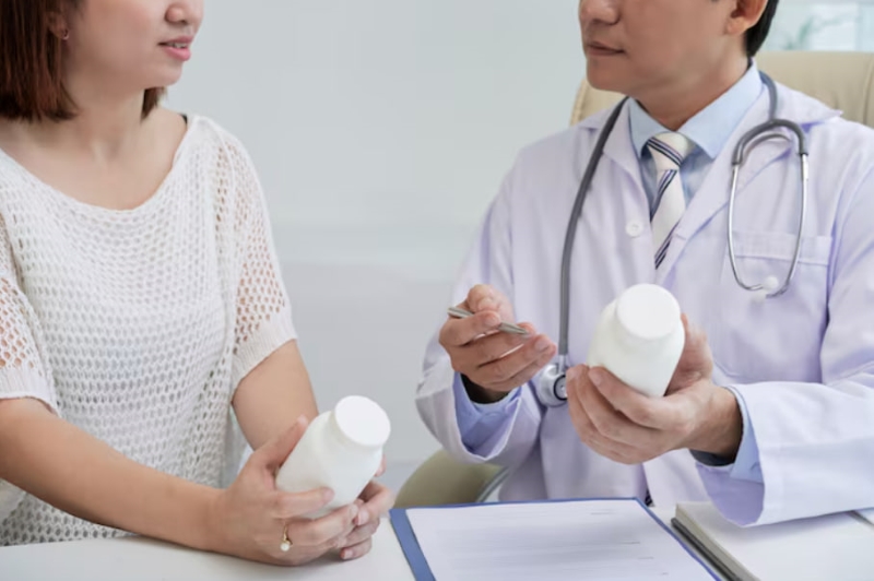 Điều trị suy giáp chủ yếu bằng thuốc