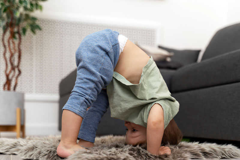 Có nhiều nguyên nhân trẻ đau hậu môn về đêm 