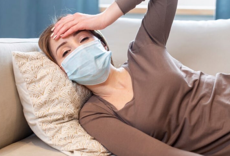 Sau khi tiêm vắc xin viêm gan A có thể xuất hiện tình trạng sốt nhẹ và mệt mỏi