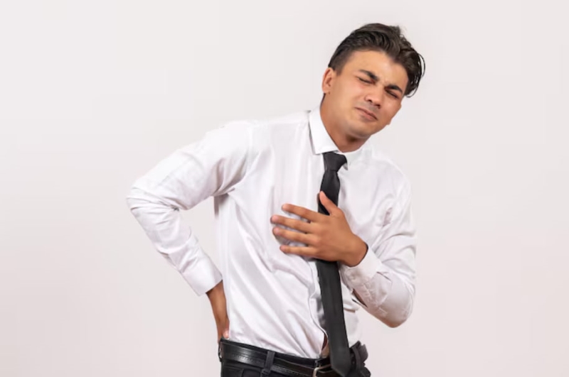 Người xuất hiện các triệu chứng nghi ngờ mắc viêm gan B nên thực hiện xét nghiệm để chẩn đoán chính xác