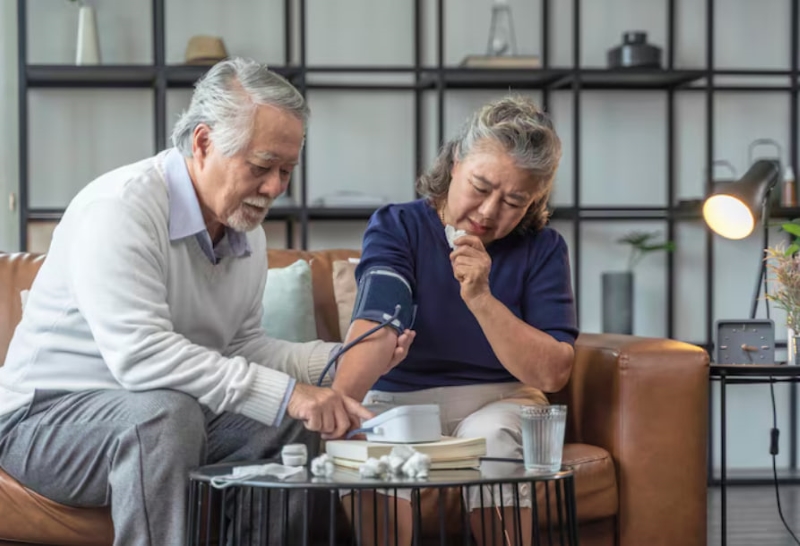Hành muối có thể ảnh hưởng xấu tới sức khỏe của đối tượng người bị cao huyết áp