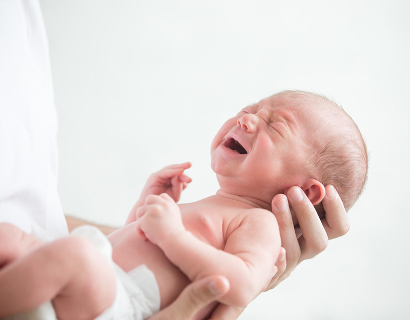 Các biểu hiện bệnh tim ở trẻ sơ sinh khiến trẻ khó thở như thế nào?
