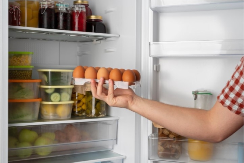 Trứng sau khi đã luộc cần được bảo quản trong tủ lạnh, tuyệt đối không để nhiệt độ thường