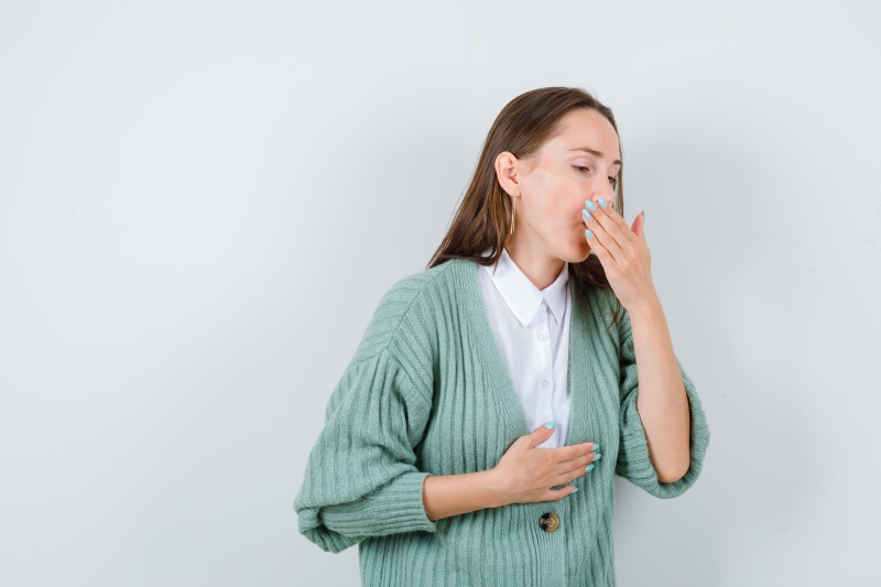 Lưu ý tư thế khi hắt xì để hạn chế tình trạng đau bụng dưới