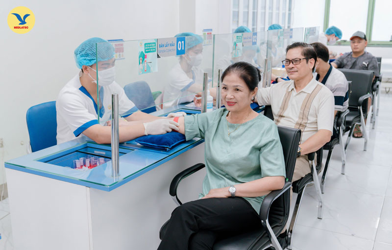 Các dấu ấn ung thư phổ biến được ứng dụng trong quá trình tầm soát bệnh sớm 