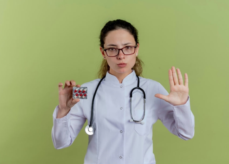 Không sử dụng các loại thuốc ức chế miễn dịch trước khi tiêm HPV