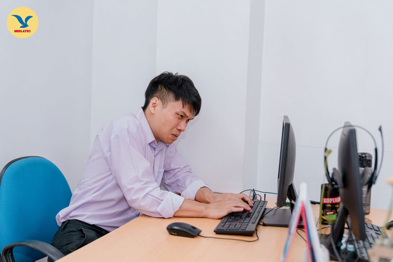 Sự mất bình tĩnh có thể đến từ nhiều nguyên nhân khác nhau ngoài đời sống, bao gồm những căng thẳng khi làm việc