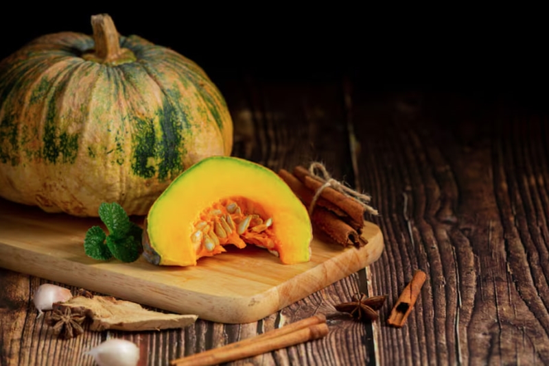 Bí đỏ là loại thực phẩm rất giàu vitamin C và các chất chống oxy hóa 