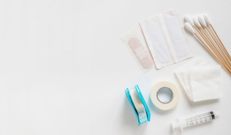 Hướng dẫn chi tiết cách vệ sinh vết mổ sau sinh tại nhà