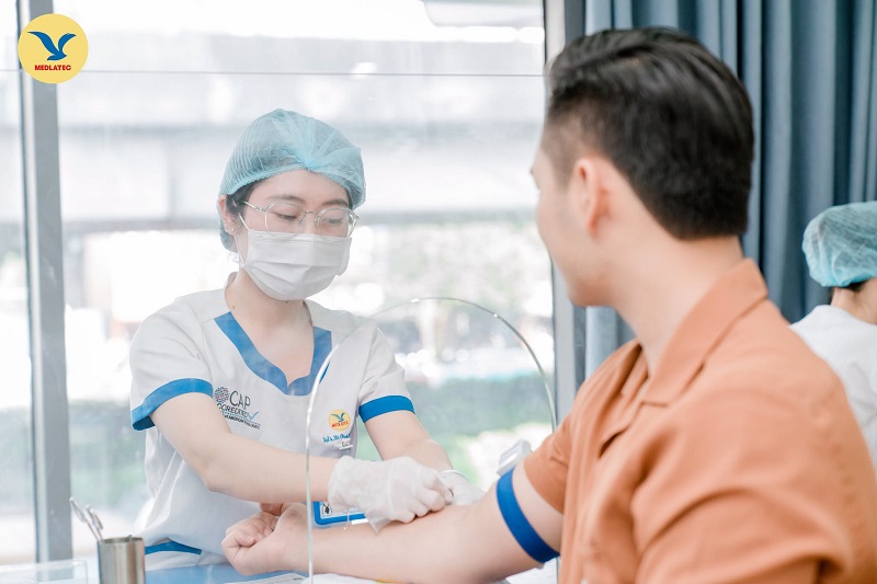 Xét nghiệm tại MEDLATEC hỗ trợ đánh giá sức khỏe và sàng lọc nguy cơ di truyền