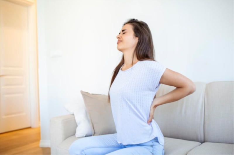 Tuổi tác là yếu tố làm tăng nguy cơ gây hình thành u cột sống