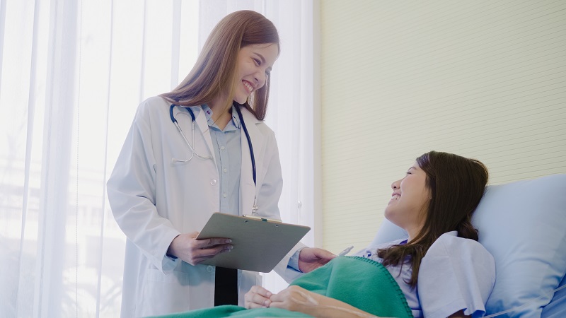 Tuân thủ phác đồ điều trị của bác sĩ giúp kiểm soát tốt nhân xơ tử cung FIGO 5