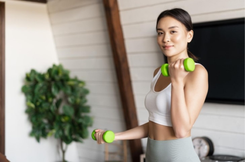 Duy trì chế độ vận động phù hợp để giữ cho nhịp tim ổn định 