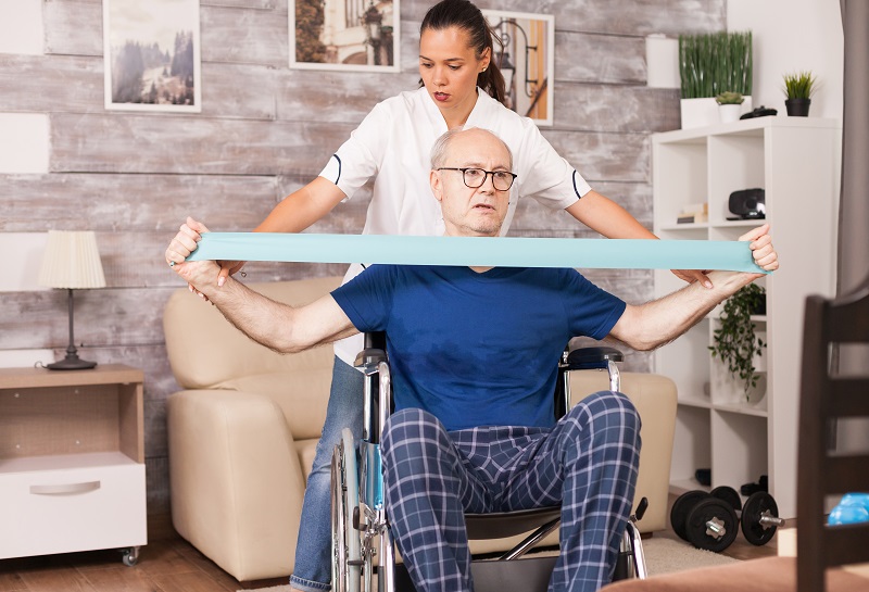 Kiên trì tập hồi phục chức năng giúp tăng khả năng phục hồi cho bệnh nhân Guillain-Barre