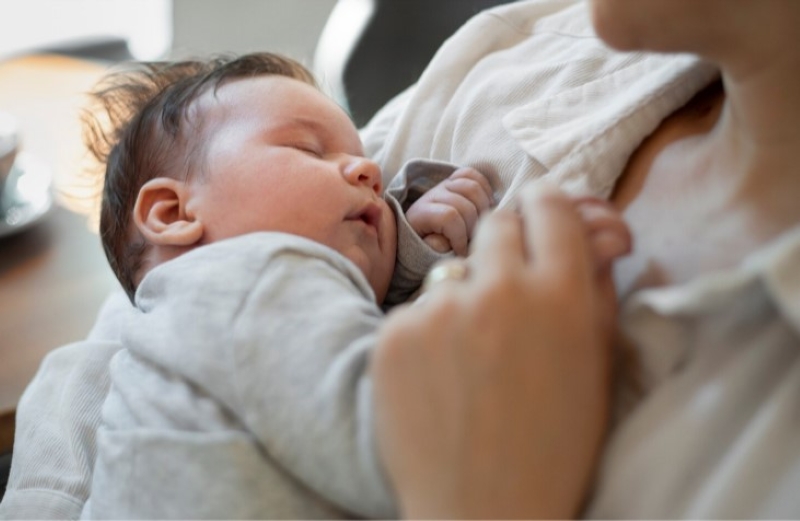 Điều trị triệt để tình trạng nghẹt mũi cho trẻ giúp trẻ thở dễ dàng hơn