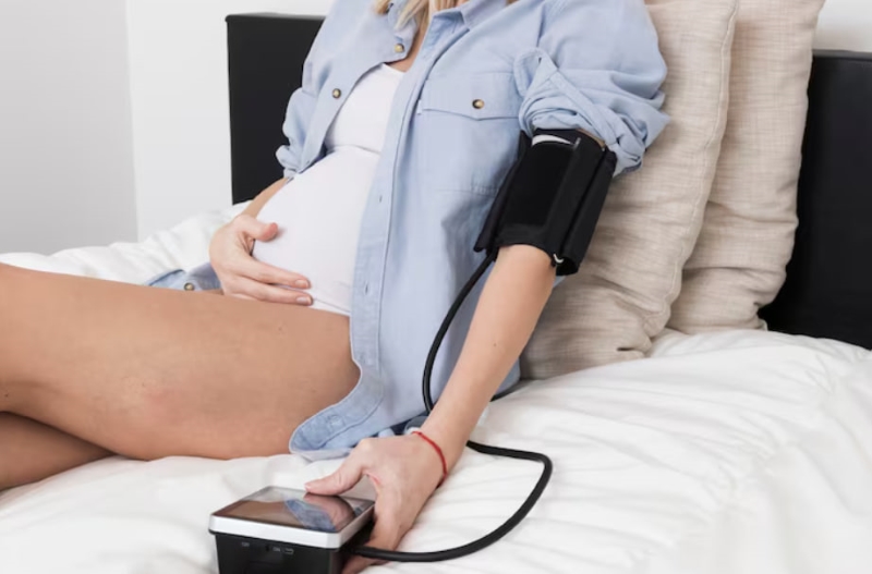Mẹ bầu tiền sản giật nguy cơ cao cần được theo dõi sức khỏe chặt chẽ 