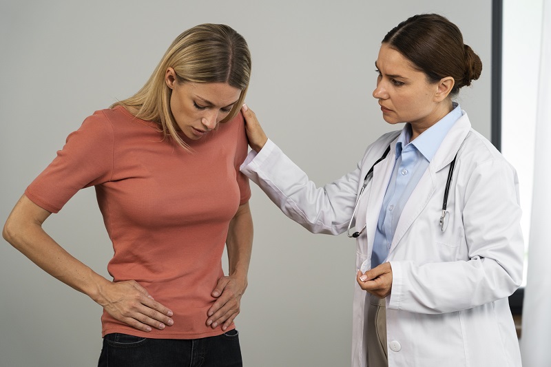 Bệnh nhân có dấu hiệu vết mổ bất thường cần khám bác sĩ ngay