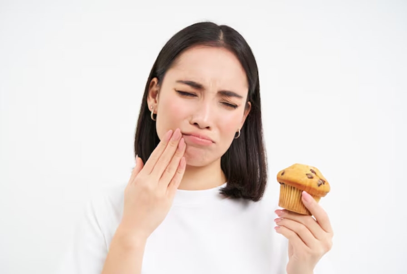 Đồ ngọt và tinh bột là nguyên nhân gây ra tình trạng sâu răng