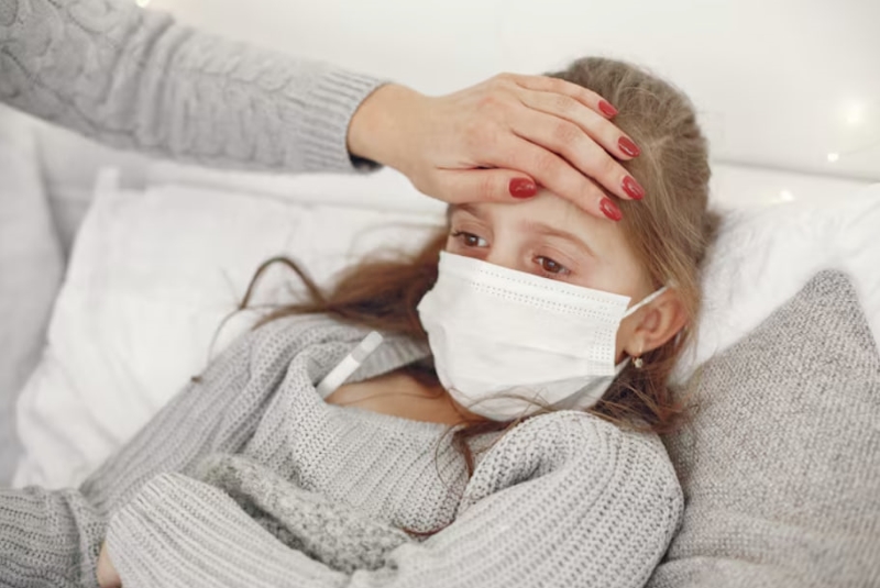 Cha mẹ cần nắm được thời gian sốt do cúm A ở trẻ để có hướng xử trí phù hợp 