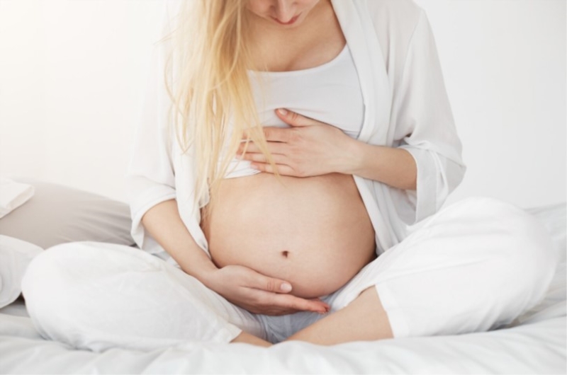 Mẹ bầu cần lưu ý các dấu hiệu chuyển dạ