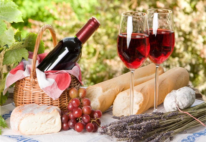 Lợi ích của việc uống rượu vang tốt cho sức khỏe và số lượng khuyến cáo