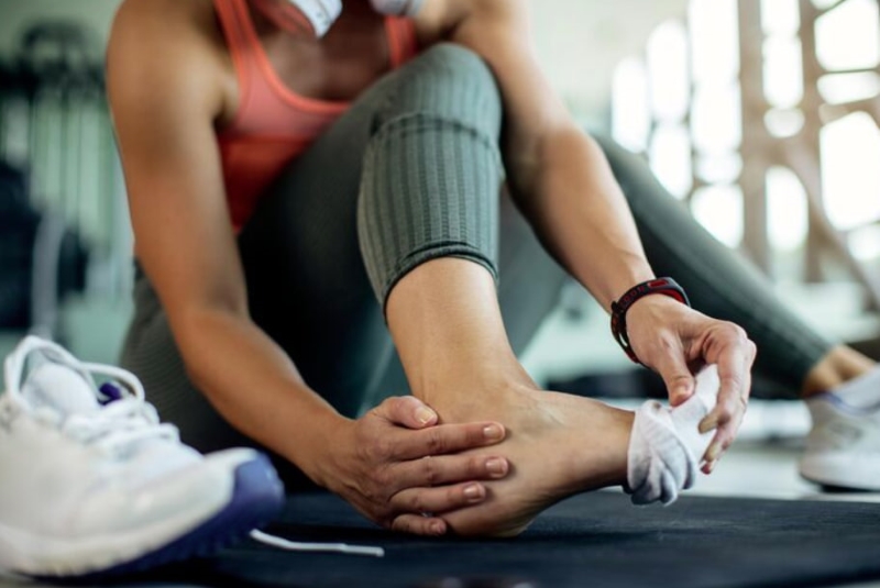 Trật mắt cá chân được phân loại theo 3 mức độ