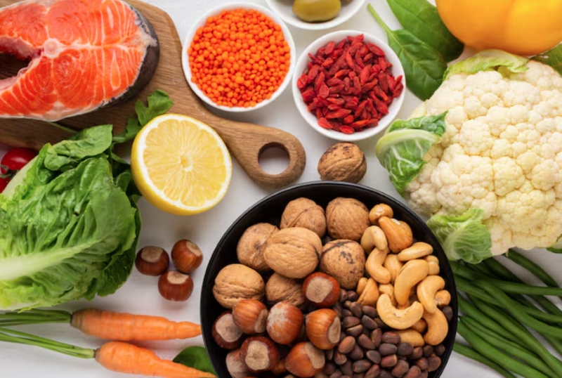 Việc duy trì chế độ dinh dưỡng cân đối đóng vai trò quan trọng đối với chu kỳ kinh nguyệt 