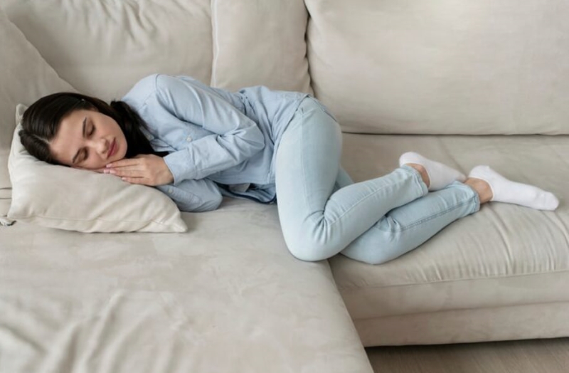 Phụ nữ nên có chế độ nghỉ ngơi phù hợp sau khi hút thai