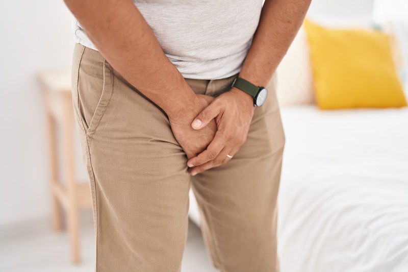 Viêm tinh hoàn khiến nam giới bị đau dữ dội ở vùng bìu