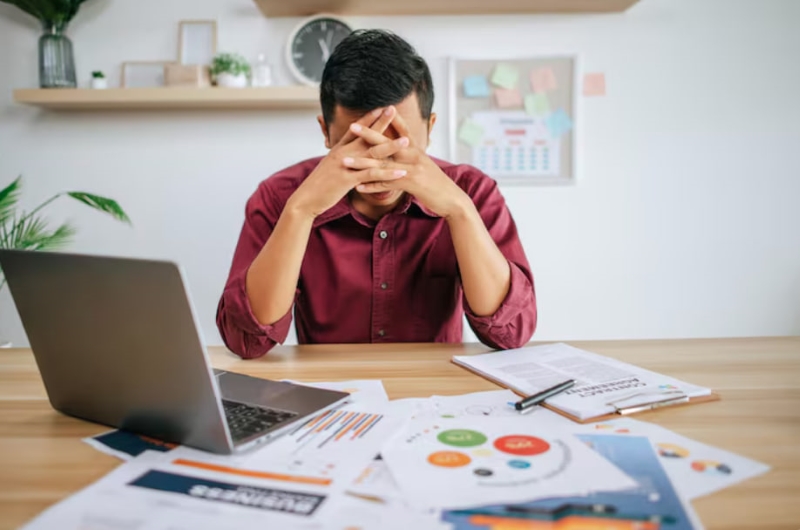 Nhịp tim có thể tăng tạm thời khi vận động hoặc căng thẳng