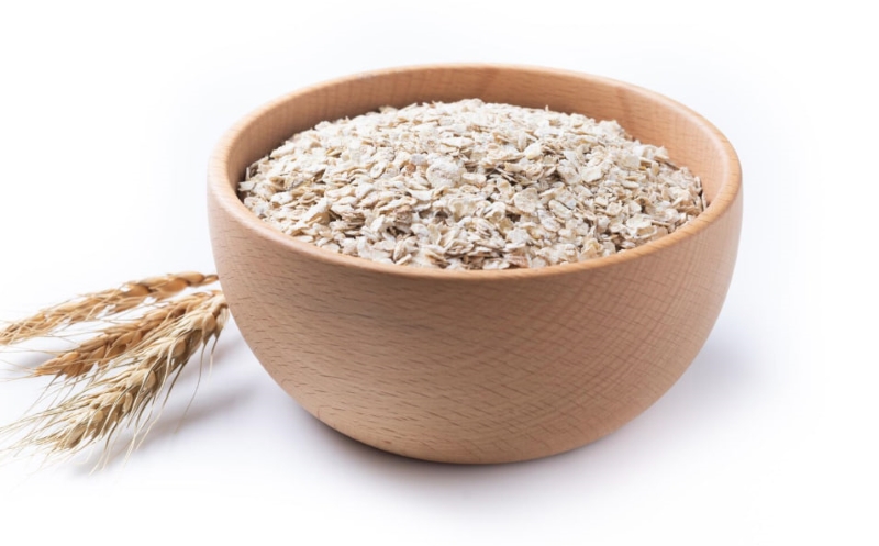 Yến mạch là một trong những loại thực phẩm người có chỉ số triglyceride cao nên ăn